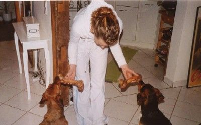 Boah c- wie sollen wir die denn zu unseren Pl&auml;tzen tragen?